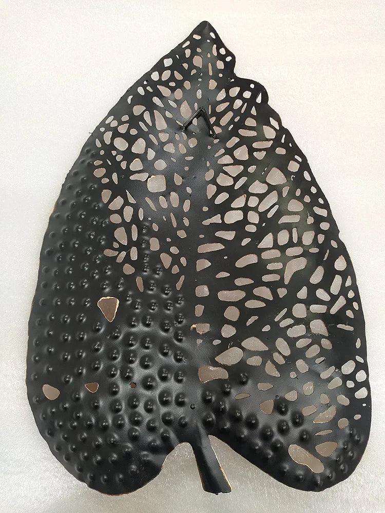 N I CREATIONS wall decor leaf in black with intricate cut-out design for stylish home decoration